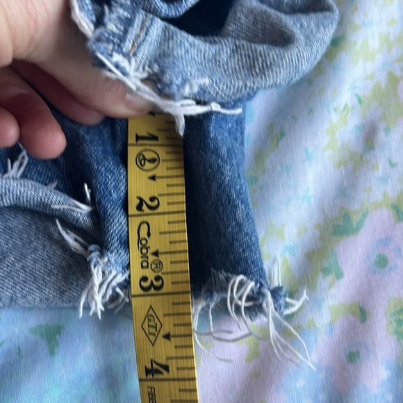 Abercrombie & Fitch | High Rise Mom Short Cut Off Denim Plus Size 32/14 Summer - Picture 8 of 8